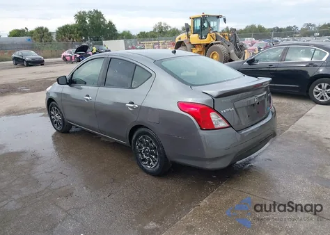 2016 Nissan Versa 1.6 S/1.6 S+/1.6 Sl/1.6 Sv z USA, uszkodzony, nr VIN 3N1CN7AP9GL853077